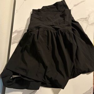 EUC XL Offline Crossover Flowy Short- 1/2 - listed separately.